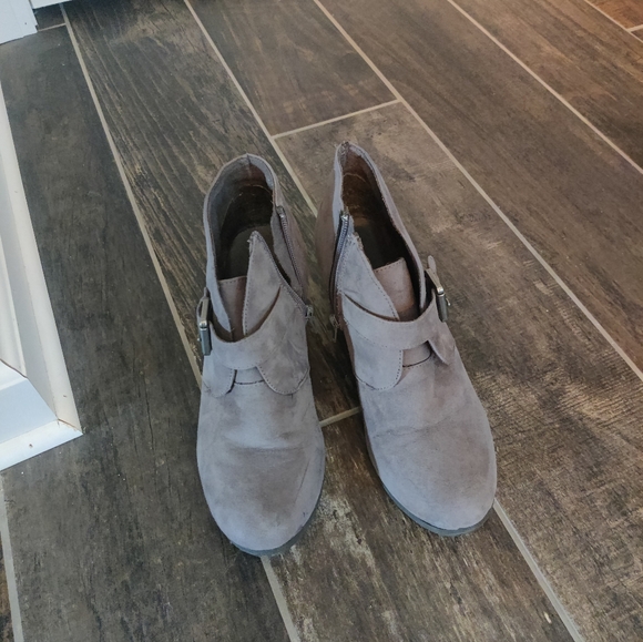 Women's booties - Picture 4 of 5